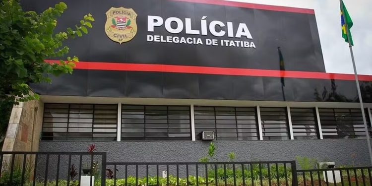 Homem é preso suspeito de agredir esposa e ameaçá-la com faca na frente do filho em Itatiba
